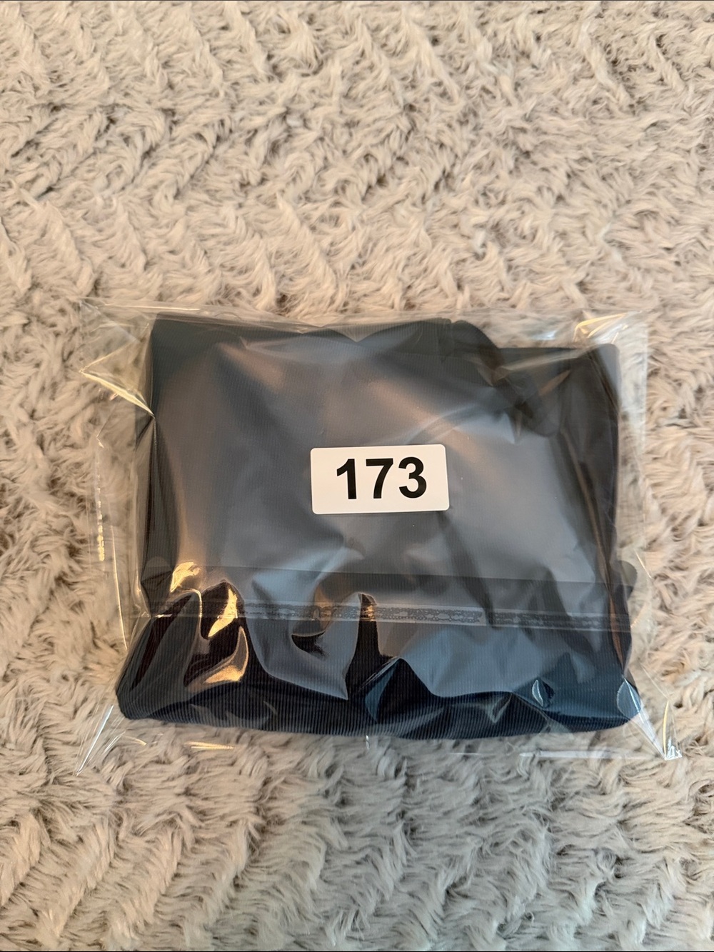 Green Envelope Navy V-Neck Short Sleeve Tee Ribbed poly spandex L - Picture 8 of 8